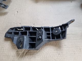 bontott OPEL MOKKA Jobb első Lökhárító Tartó (Műanyag)