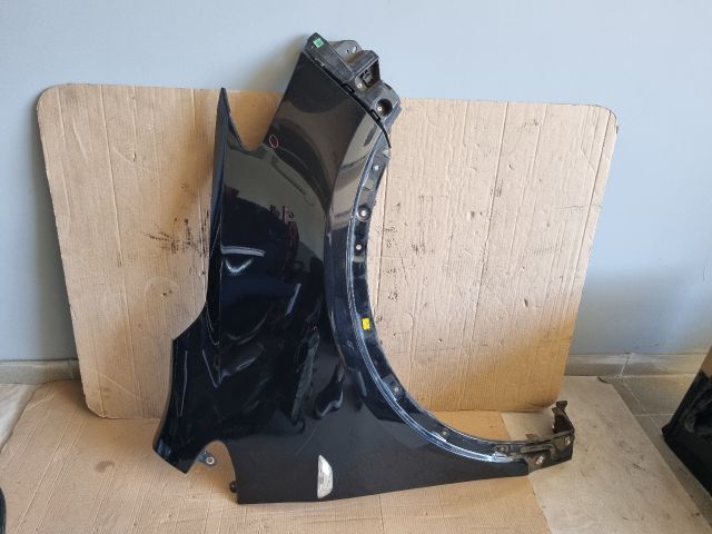 bontott OPEL MOKKA Jobb első Sárvédő