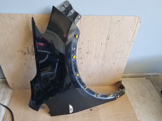 bontott OPEL MOKKA Jobb első Sárvédő