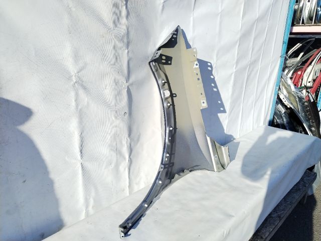 bontott OPEL MOKKA Jobb első Sárvédő