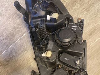 bontott OPEL MOKKA Jobb Fényszóró