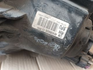 bontott OPEL MOKKA Jobb Fényszóró