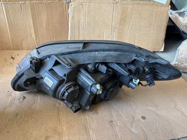 bontott OPEL MOKKA Jobb Fényszóró