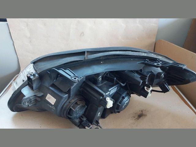 bontott OPEL MOKKA Jobb Fényszóró