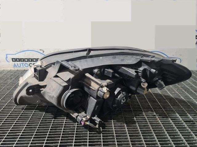 bontott OPEL MOKKA Jobb Fényszóró