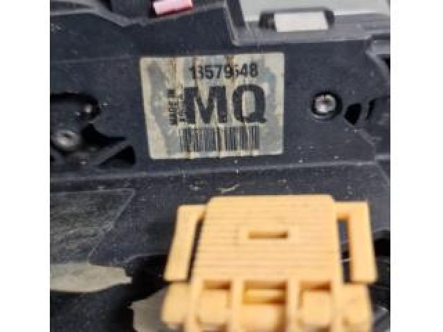 bontott OPEL MOKKA Jobb hátsó Ajtózár