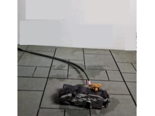 bontott OPEL MOKKA Jobb hátsó Ajtózár