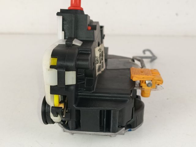 bontott OPEL MOKKA Jobb hátsó Ajtózár