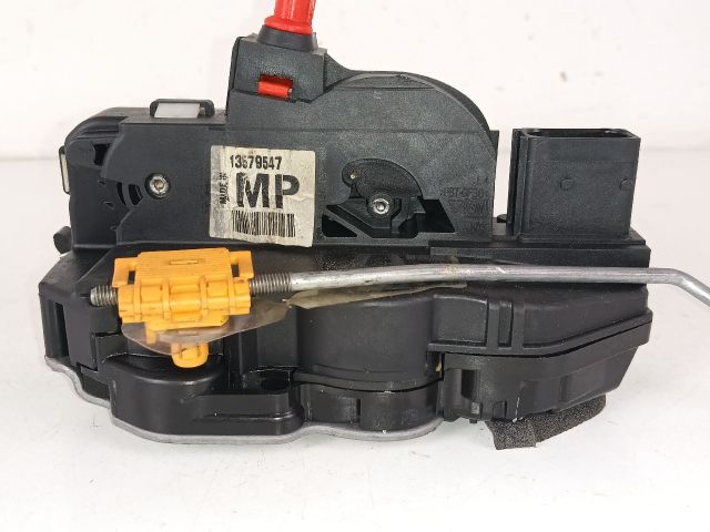 bontott OPEL MOKKA Jobb hátsó Ajtózár