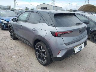 bontott OPEL MOKKA Jobb hátsó Csomagtér Burkolat (Műanyag)