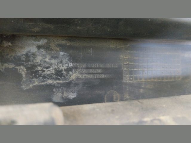 bontott OPEL MOKKA Jobb hátsó Küszöb Díszléc