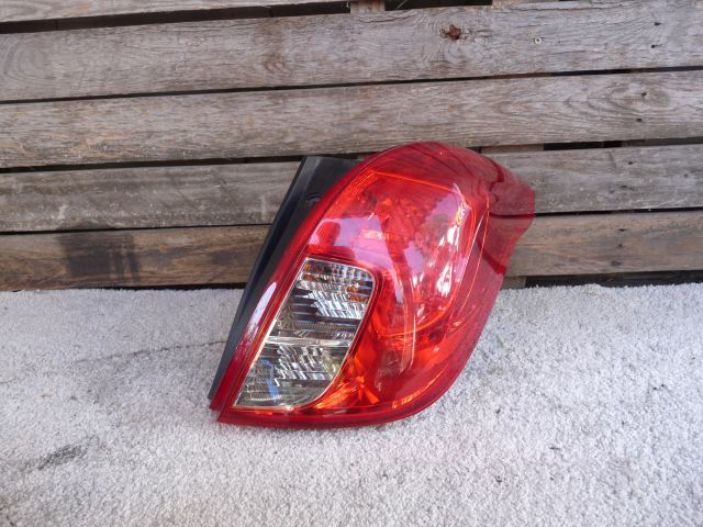 bontott OPEL MOKKA Jobb Hátsó Lámpa