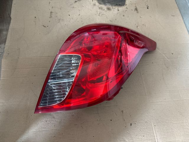 bontott OPEL MOKKA Jobb Hátsó Lámpa