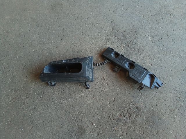 bontott OPEL MOKKA Jobb hátsó Oldal Lökhárító Tartó (Műanyag)