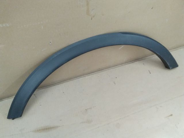 bontott OPEL MOKKA Jobb hátsó Sárvédő Díszléc