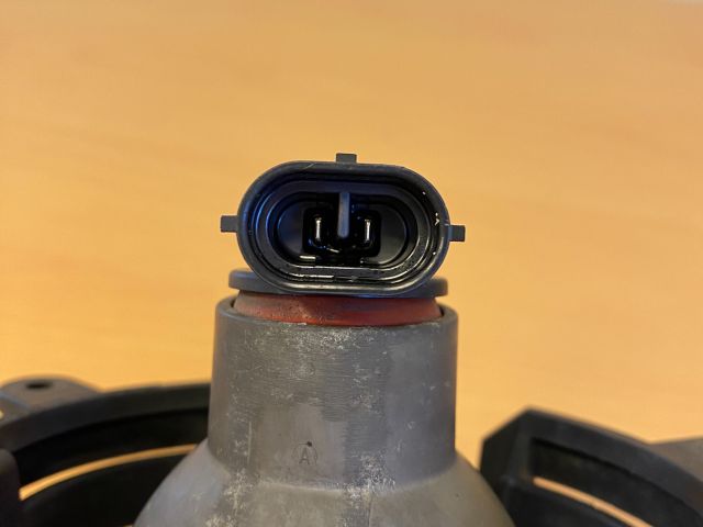 bontott OPEL MOKKA Jobb Ködfényszóró