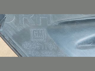 bontott OPEL MOKKA Jobb Ködlámpa Rács