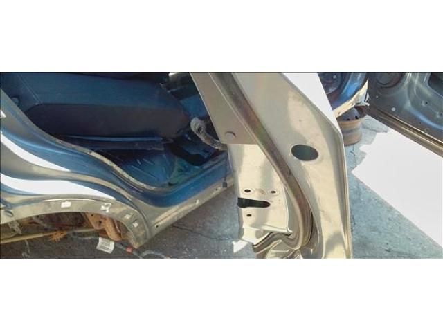 bontott OPEL MOKKA Jobb Küszöb