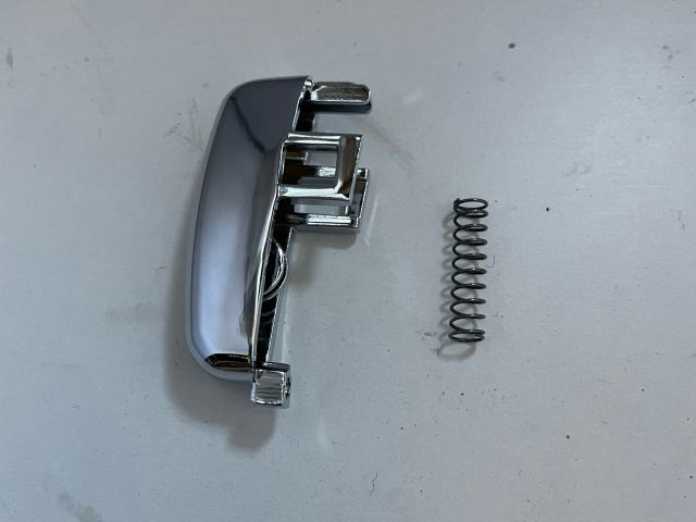 bontott OPEL MOKKA Kézifék Kapcsoló