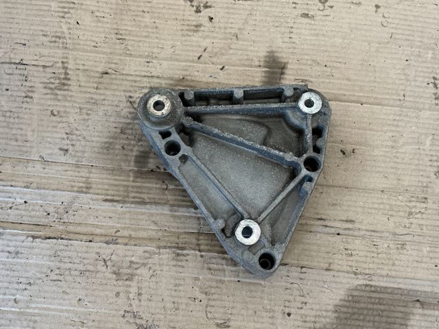 bontott OPEL MOKKA Klímakompresszor Tartó Bak