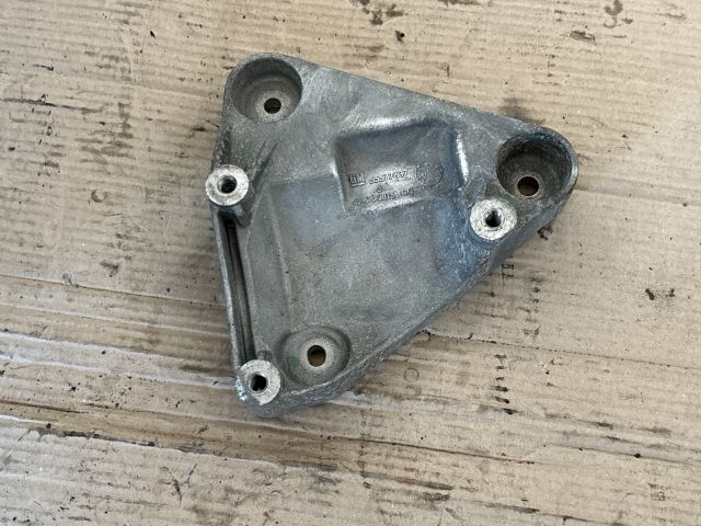 bontott OPEL MOKKA Klímakompresszor Tartó Bak