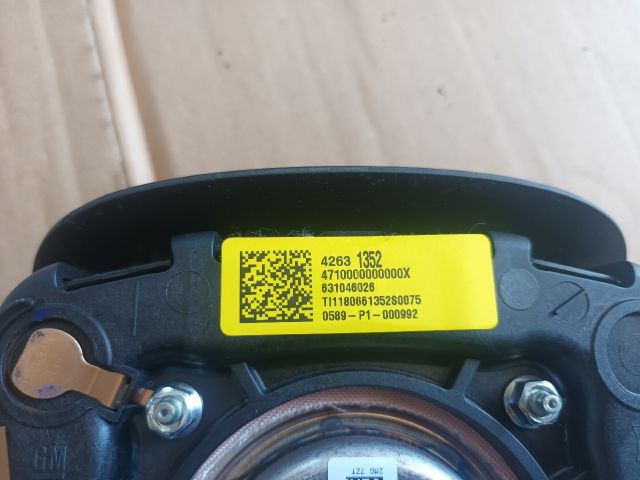 bontott OPEL MOKKA Kormánylégzsák