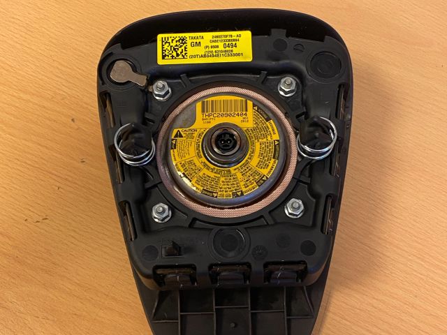 bontott OPEL MOKKA Kormánylégzsák