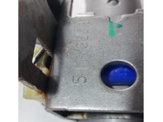 bontott OPEL MOKKA Kormányoszlop