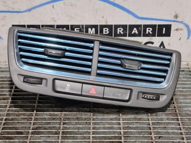 bontott OPEL MOKKA Középső Szellőző