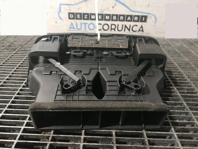 bontott OPEL MOKKA Középső Szellőző