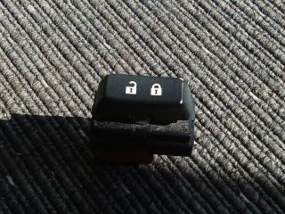 bontott OPEL MOKKA Központizár Kapcsoló