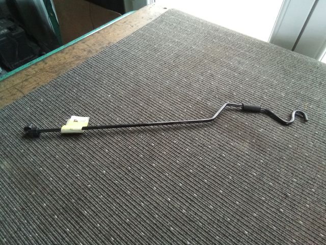 bontott OPEL MOKKA Motorháztető Kitámasztó Rúd