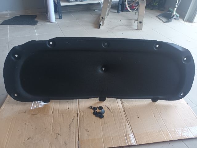 bontott OPEL MOKKA Motorháztető Szigetelés