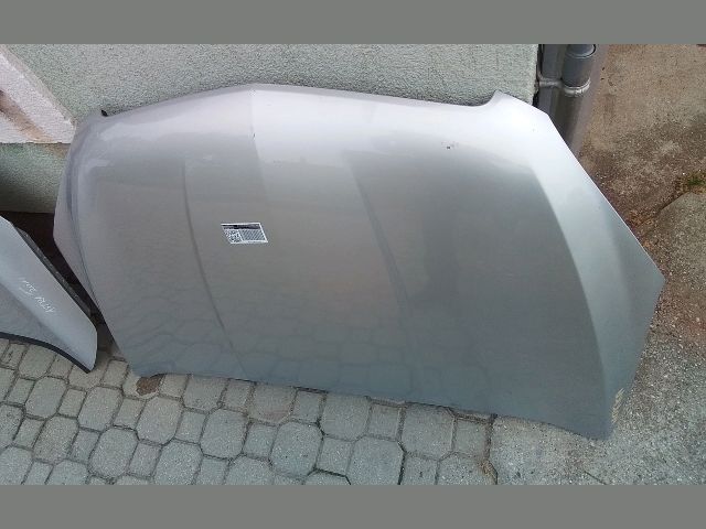 bontott OPEL MOKKA Motorháztető Szigetelés