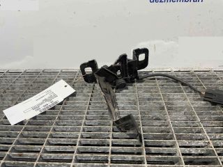 bontott OPEL MOKKA Motorháztető Zárszerkezet