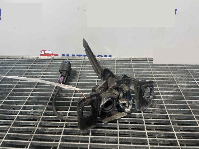 bontott OPEL MOKKA Motorháztető Zárszerkezet