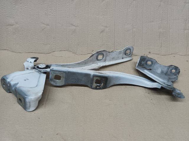 bontott OPEL MOKKA Motorháztető Zsanér Pár