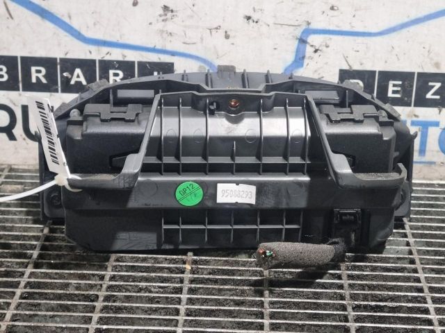 bontott OPEL MOKKA Multifunkciós Kijelző