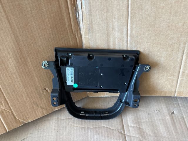 bontott OPEL MOKKA Rádió / CD Kapcsoló