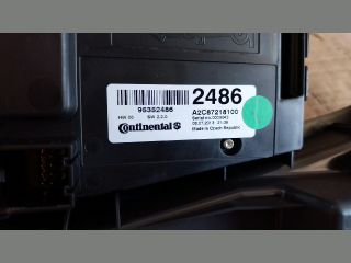 bontott OPEL MOKKA Rádió / CD Kapcsoló