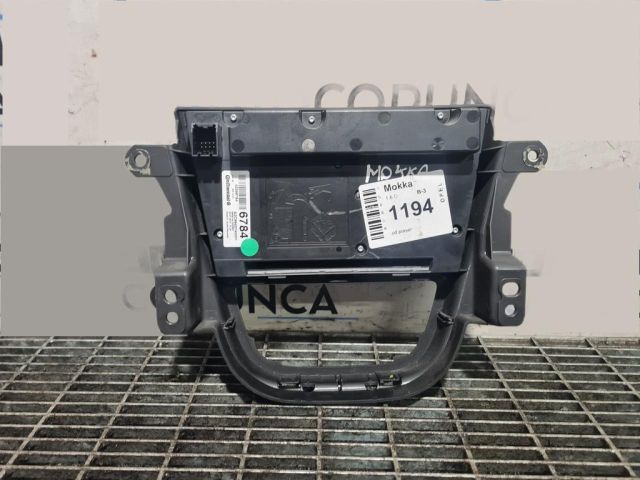 bontott OPEL MOKKA Rádió / CD