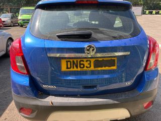 bontott OPEL MOKKA Rendszámtábla Tartó