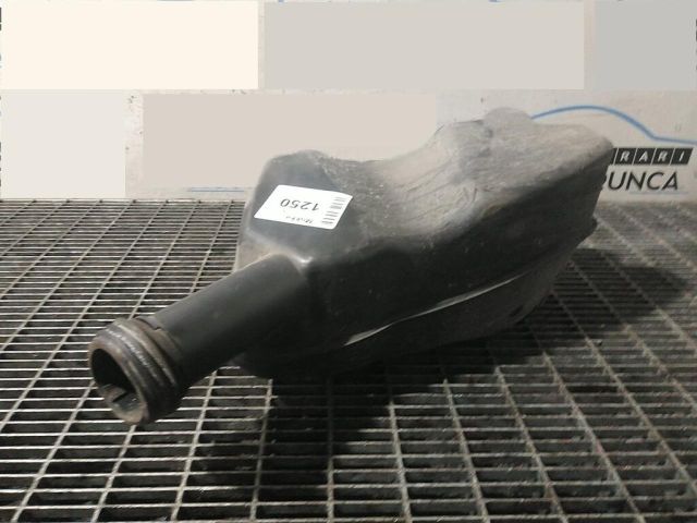 bontott OPEL MOKKA Szívás Zaj Csökkentő Doboz