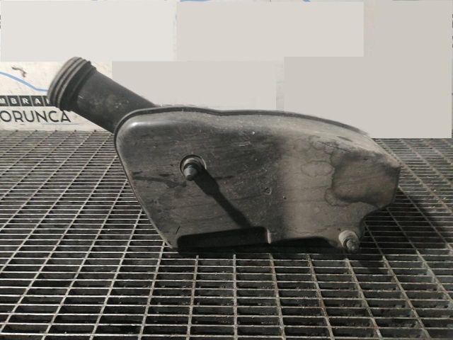 bontott OPEL MOKKA Szívás Zaj Csökkentő Doboz