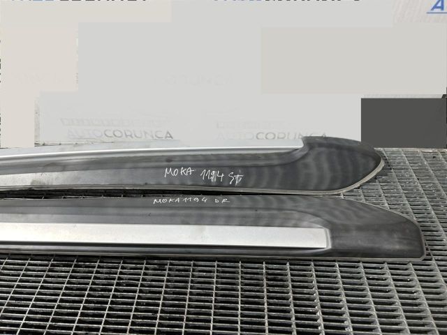 bontott OPEL MOKKA Tetősín Pár