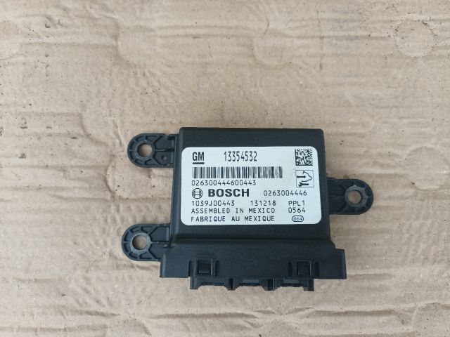 bontott OPEL MOKKA Tolatóradar Elektronika