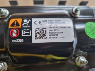 bontott OPEL MOKKA Utasoldali Légzsák