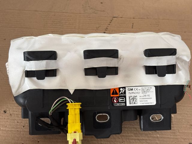 bontott OPEL MOKKA Utasoldali Légzsák