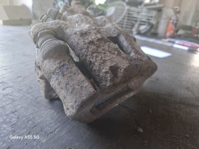 bontott OPEL MOVANO Bal hátsó Féknyereg Munkahengerrel