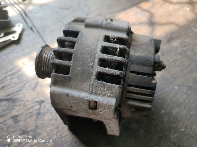 bontott OPEL MOVANO Generátor